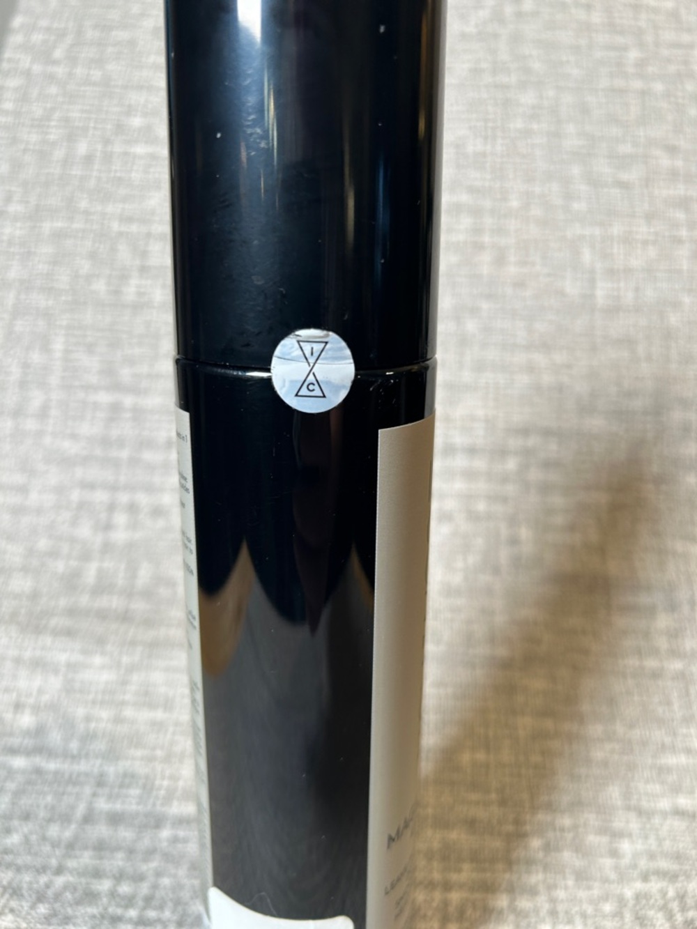 In Common Magic Myst 4-in-1 Leave-In Conditioner Spray - Black - Picture 8 of 10